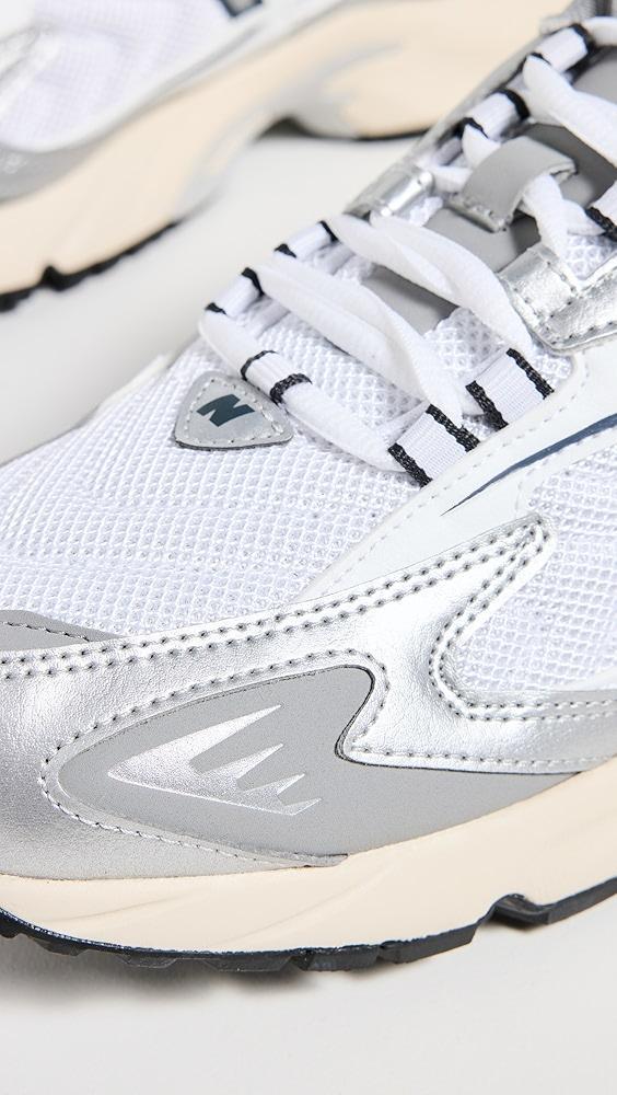 New Balance 725 Unisex Sneakers White/Grey M 12 Product Image