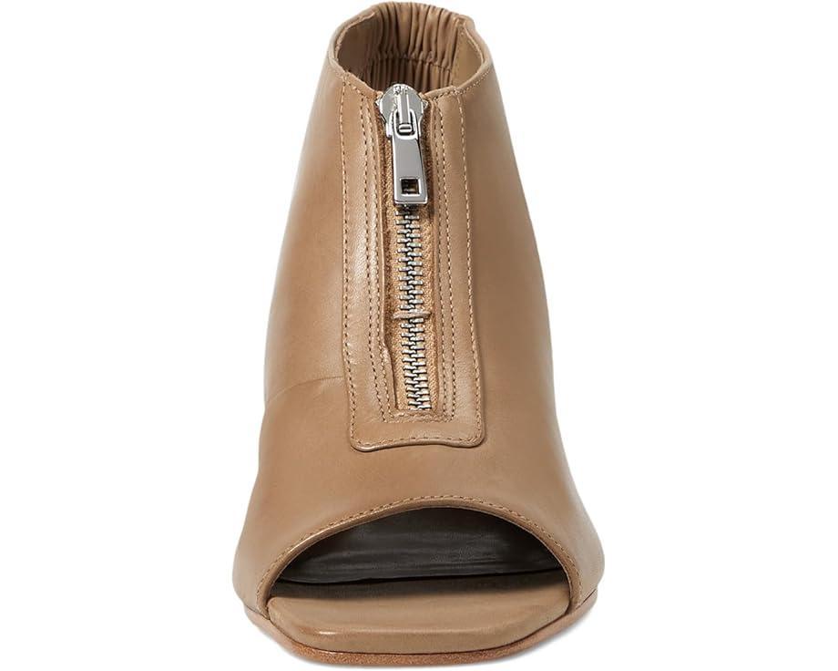 Medium Perfect Leather Belt Product Image