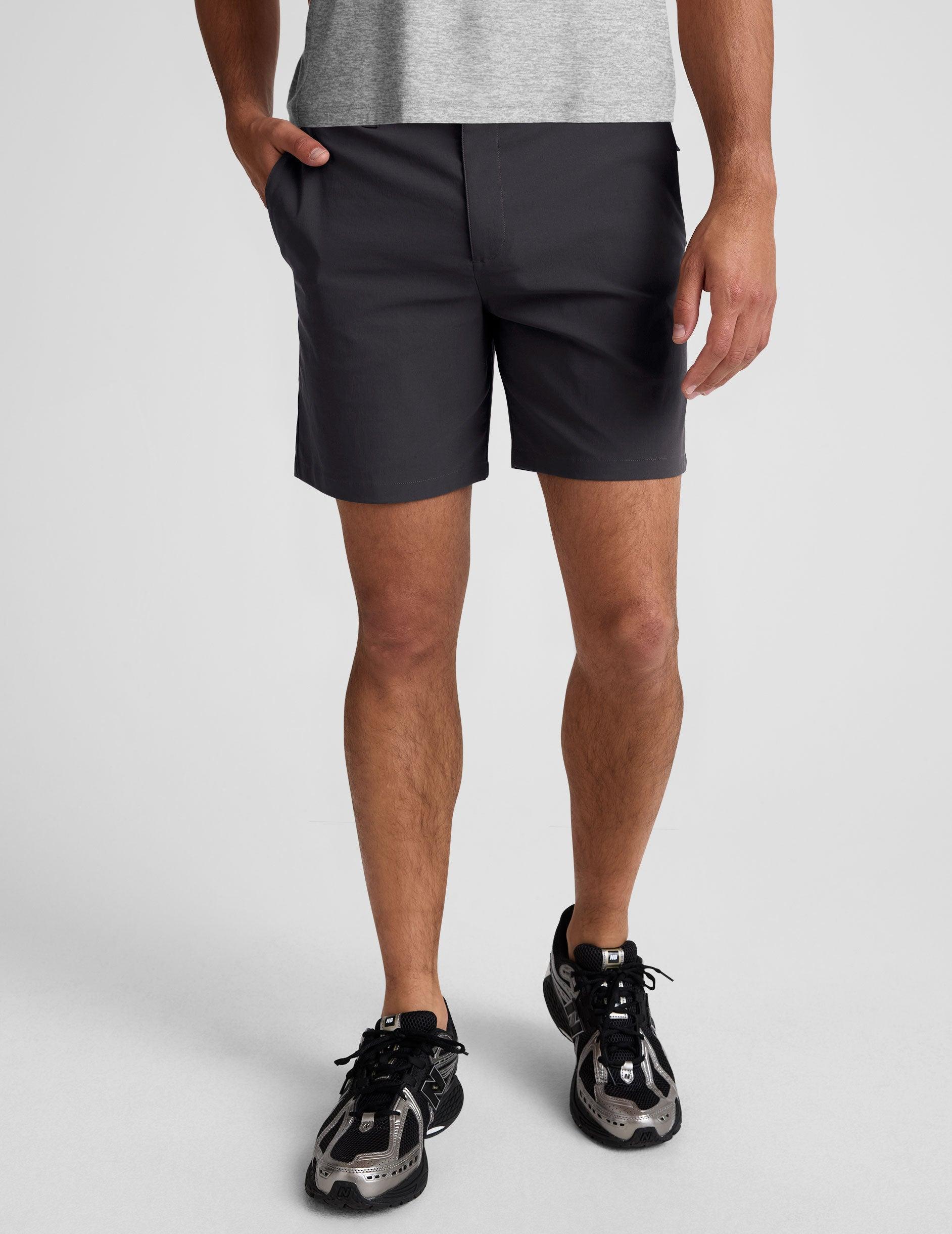 Essential Men's Chino Short Male Product Image