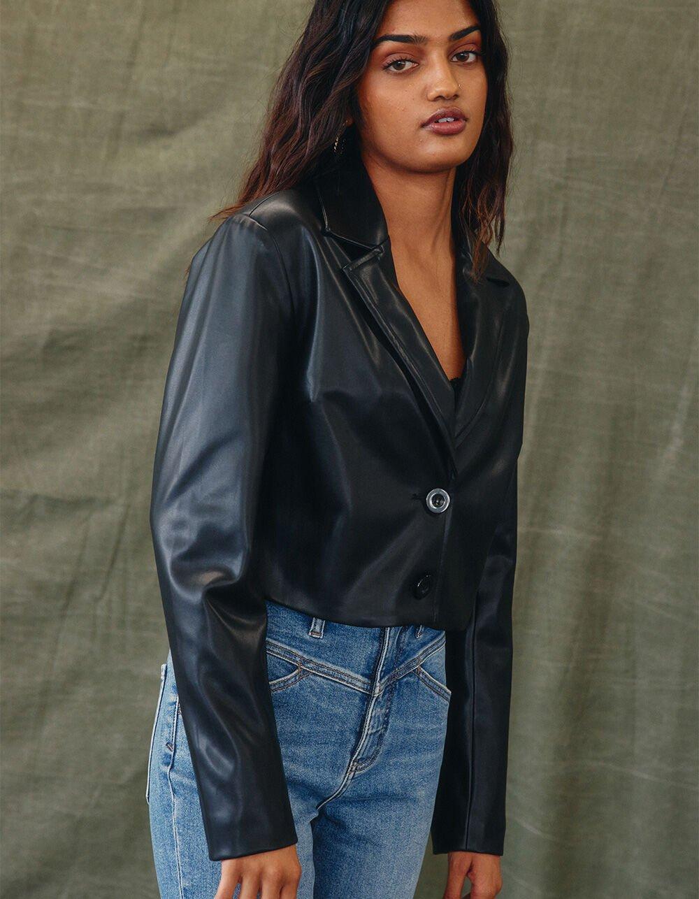 WEST OF MELROSE Faux Leather Womens Crop Blazer Product Image