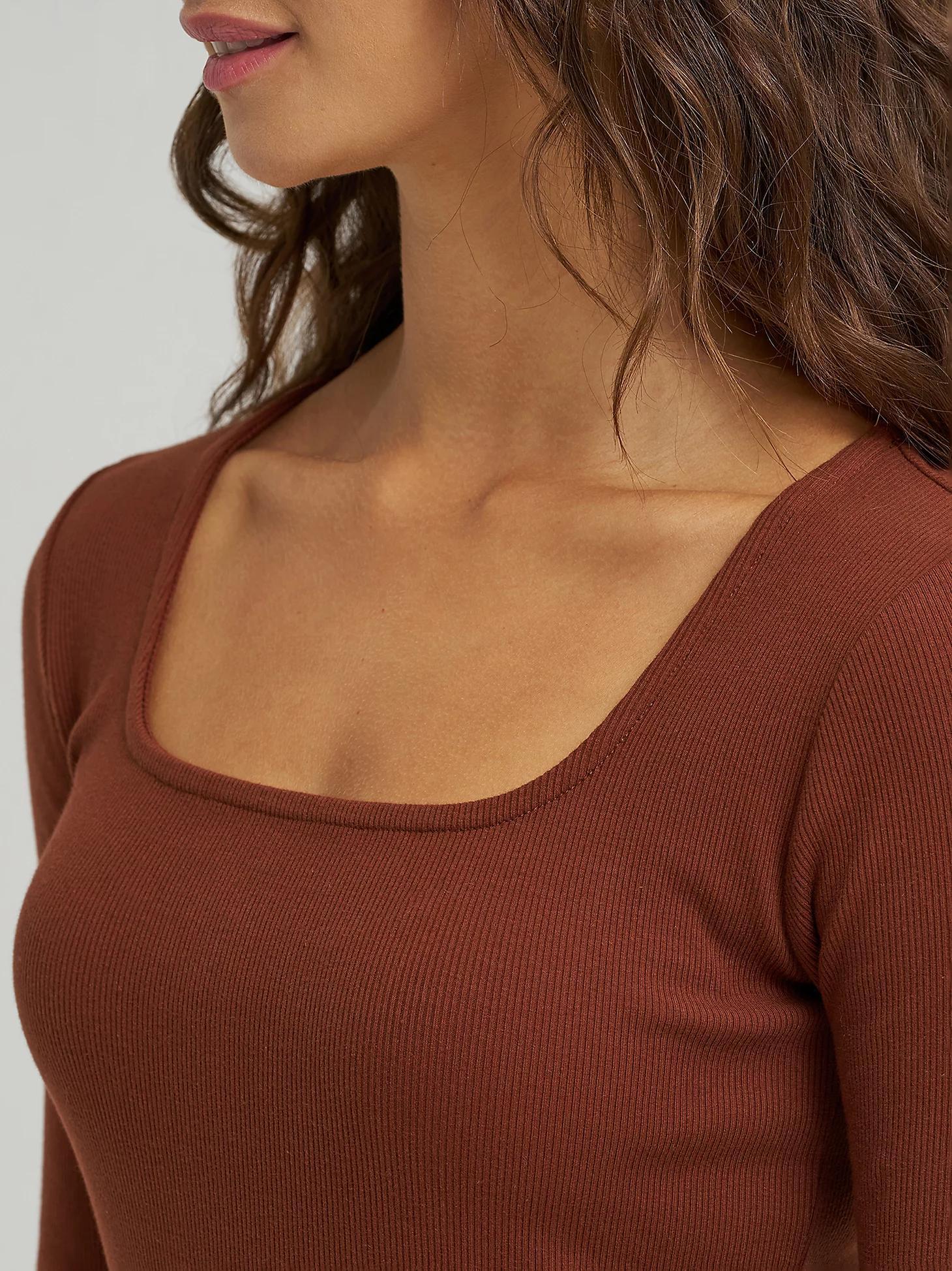 Women's Fitted Square Neck Top | Women's Tops & Tees | Lee® Product Image