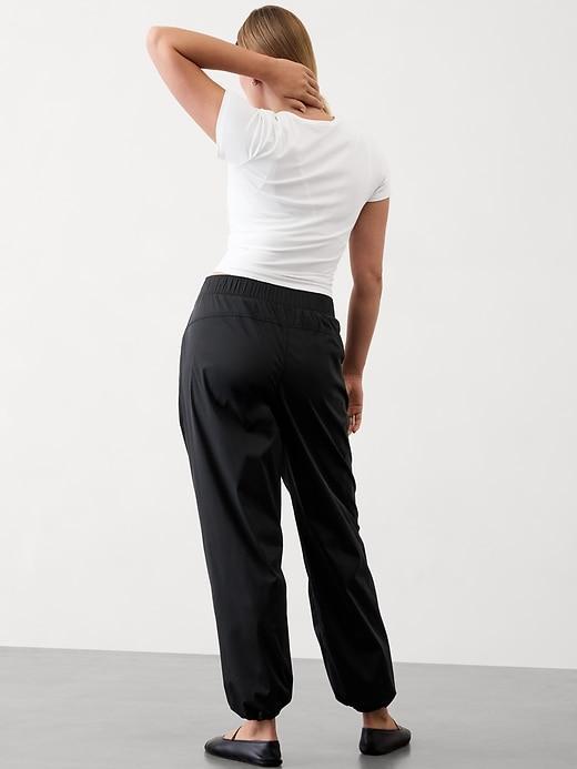 Rise Pant Product Image