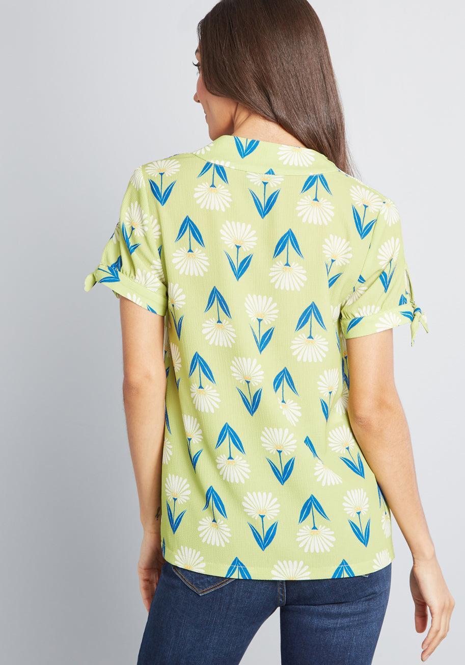 Ideal Discovery Short Sleeve Blouse Product Image