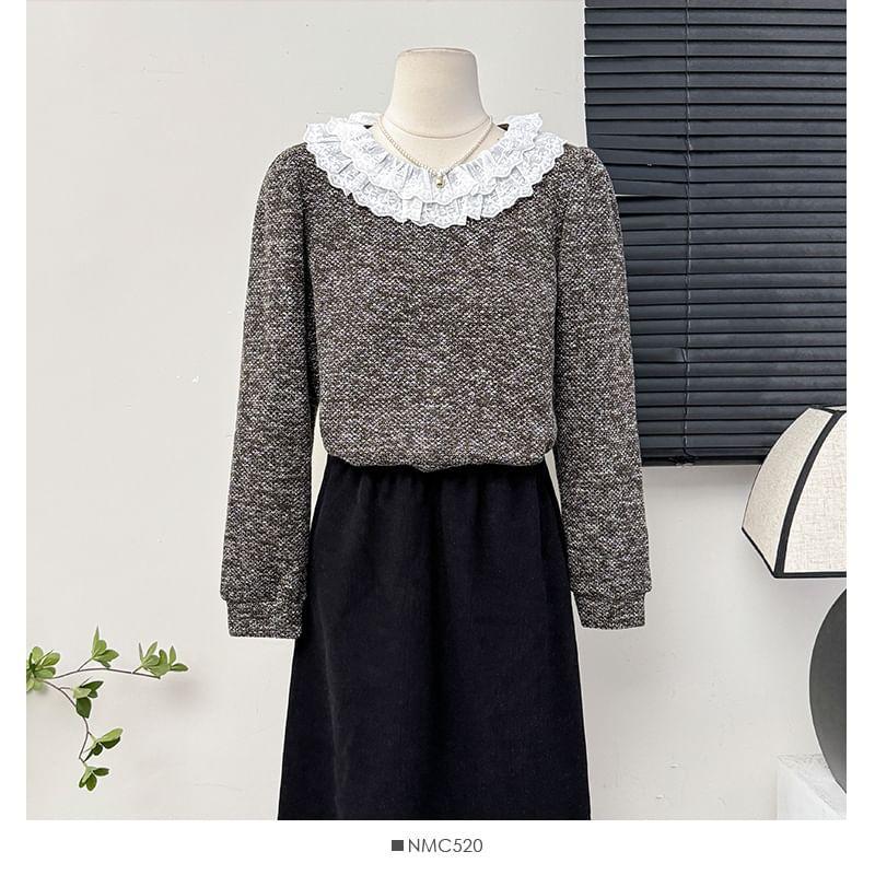 Lace-Collar Loose Wool Blouse Product Image
