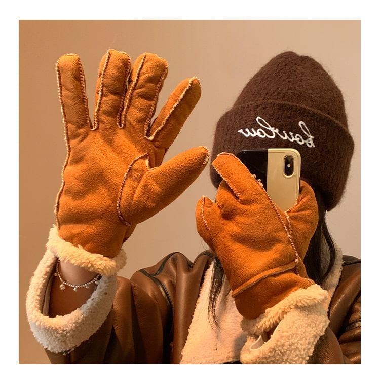 Fluffy Trim Gloves Product Image