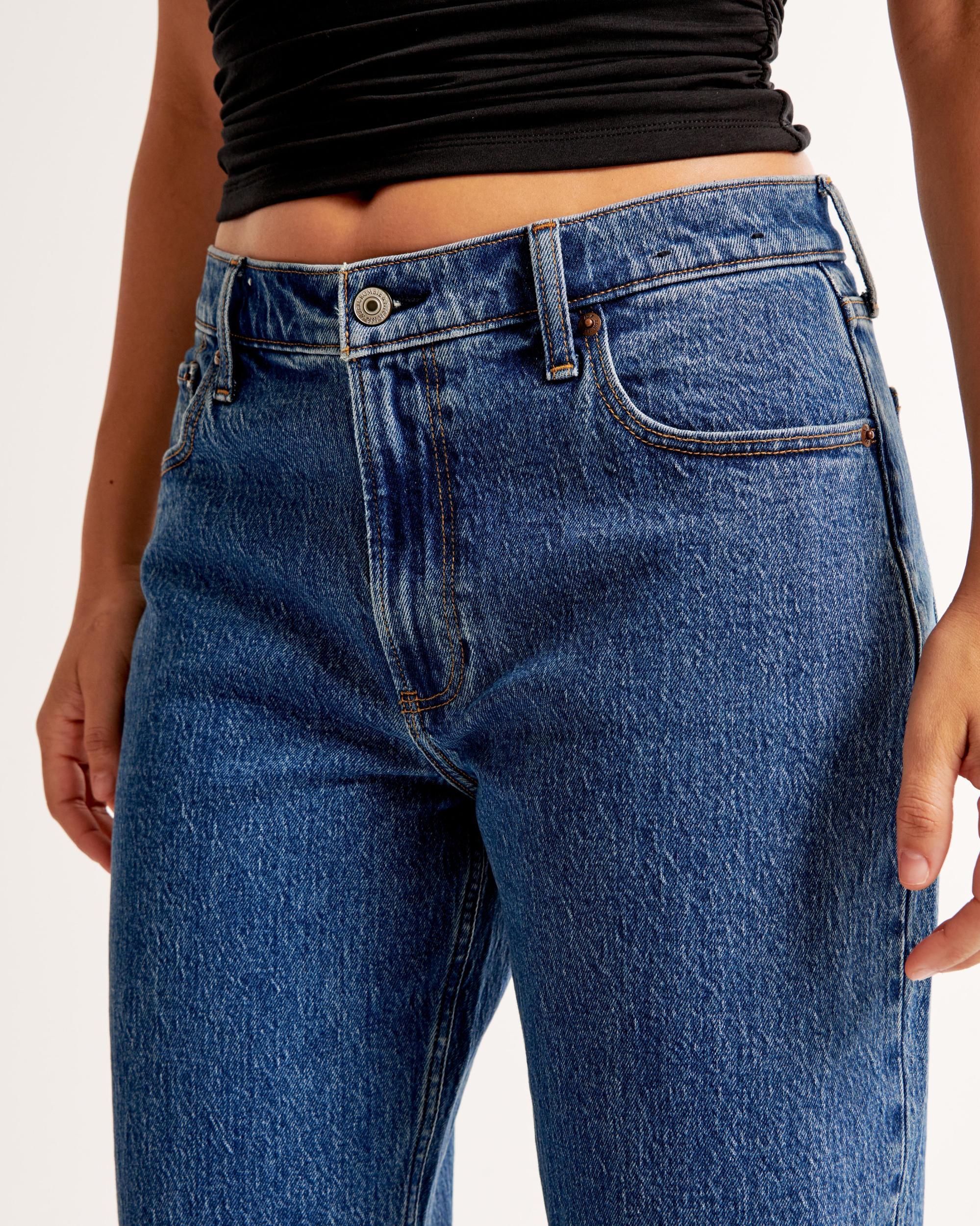 Curve Love Low Rise Baggy Jean Product Image