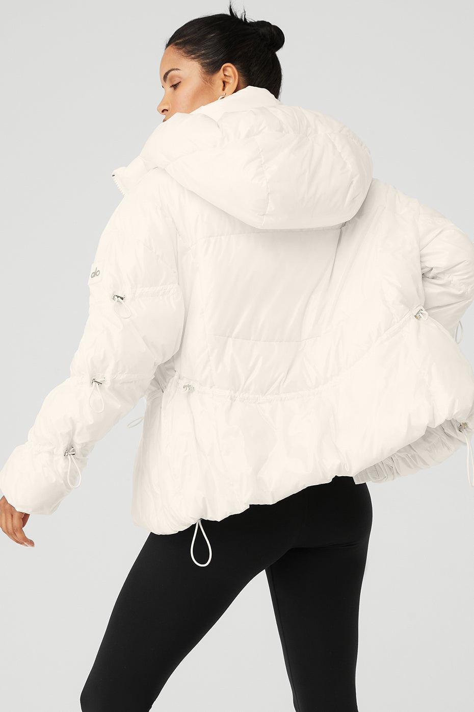 Alo Yoga | Stunner Puffer Jacket White Product Image