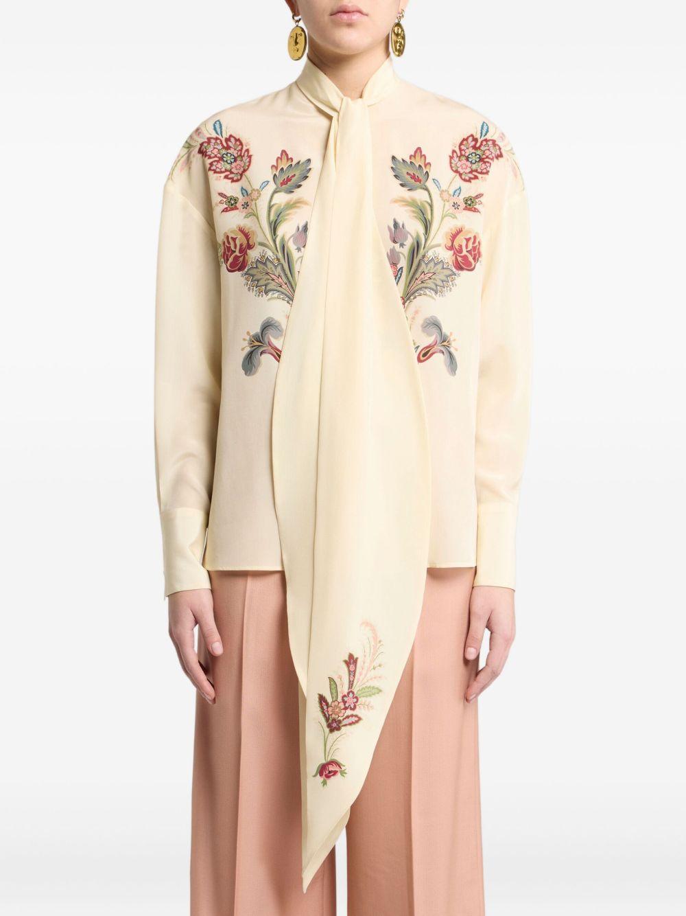 floral-print blouse Product Image