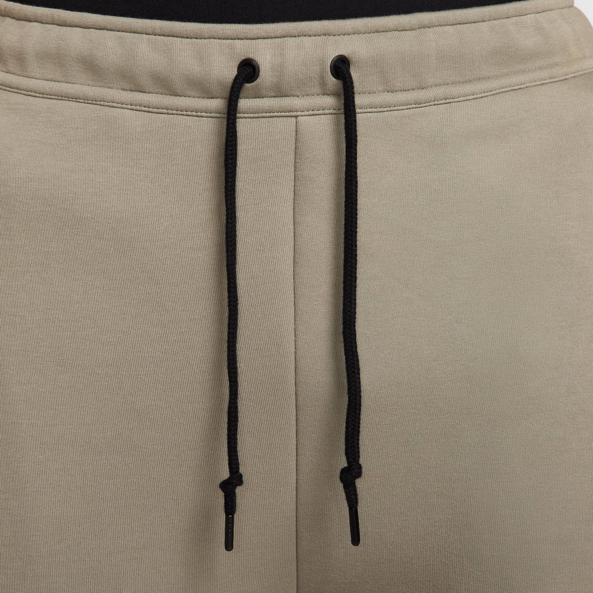 Nike Men's Tech Fleece Open-Hem Pants Product Image