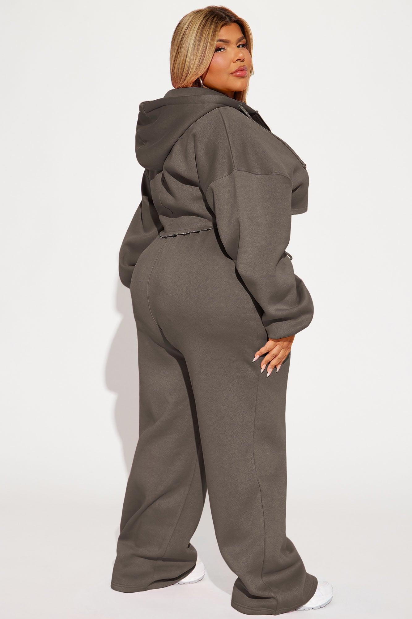 On The Go Fleece Pant Set - Chocolate Product Image