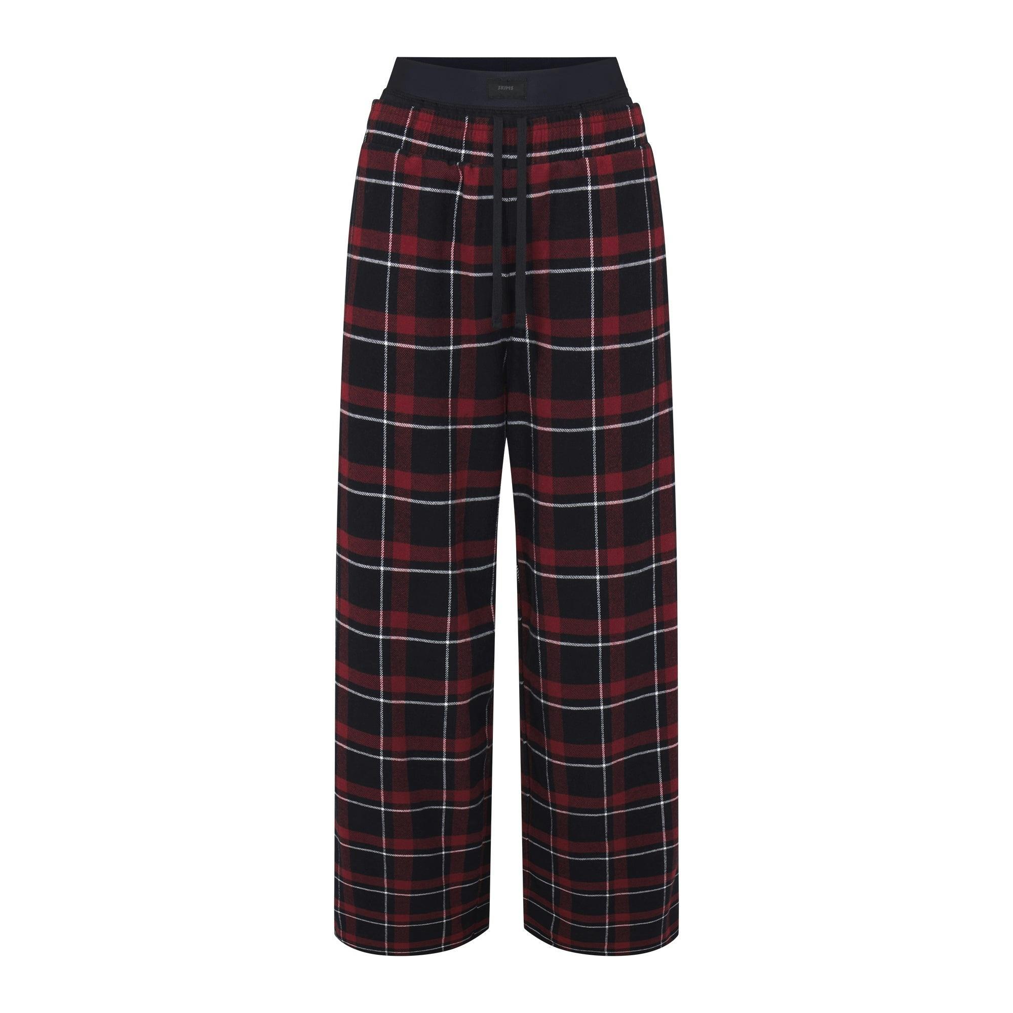 OUTDOOR FLANNEL OVERSIZED DOUBLE WAISTBAND PANT | MERLOT PLAID Product Image