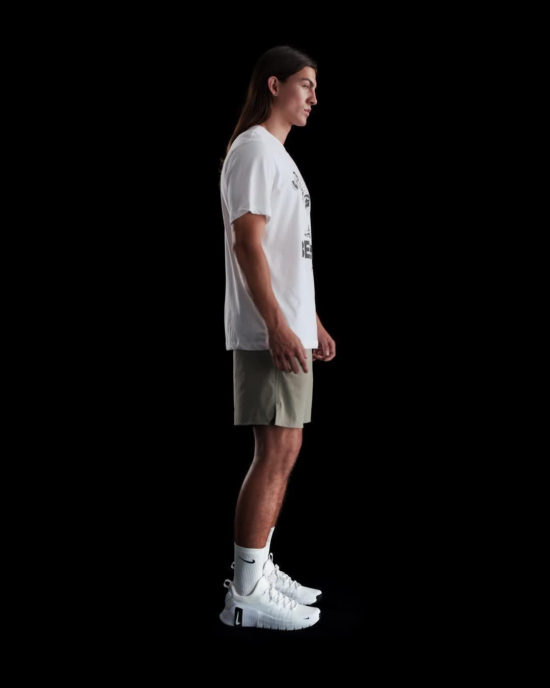 Nike Men's Dri-FIT Training T-Shirt Product Image