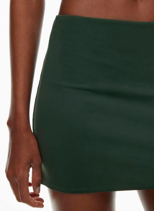 contour enrich skirt Product Image