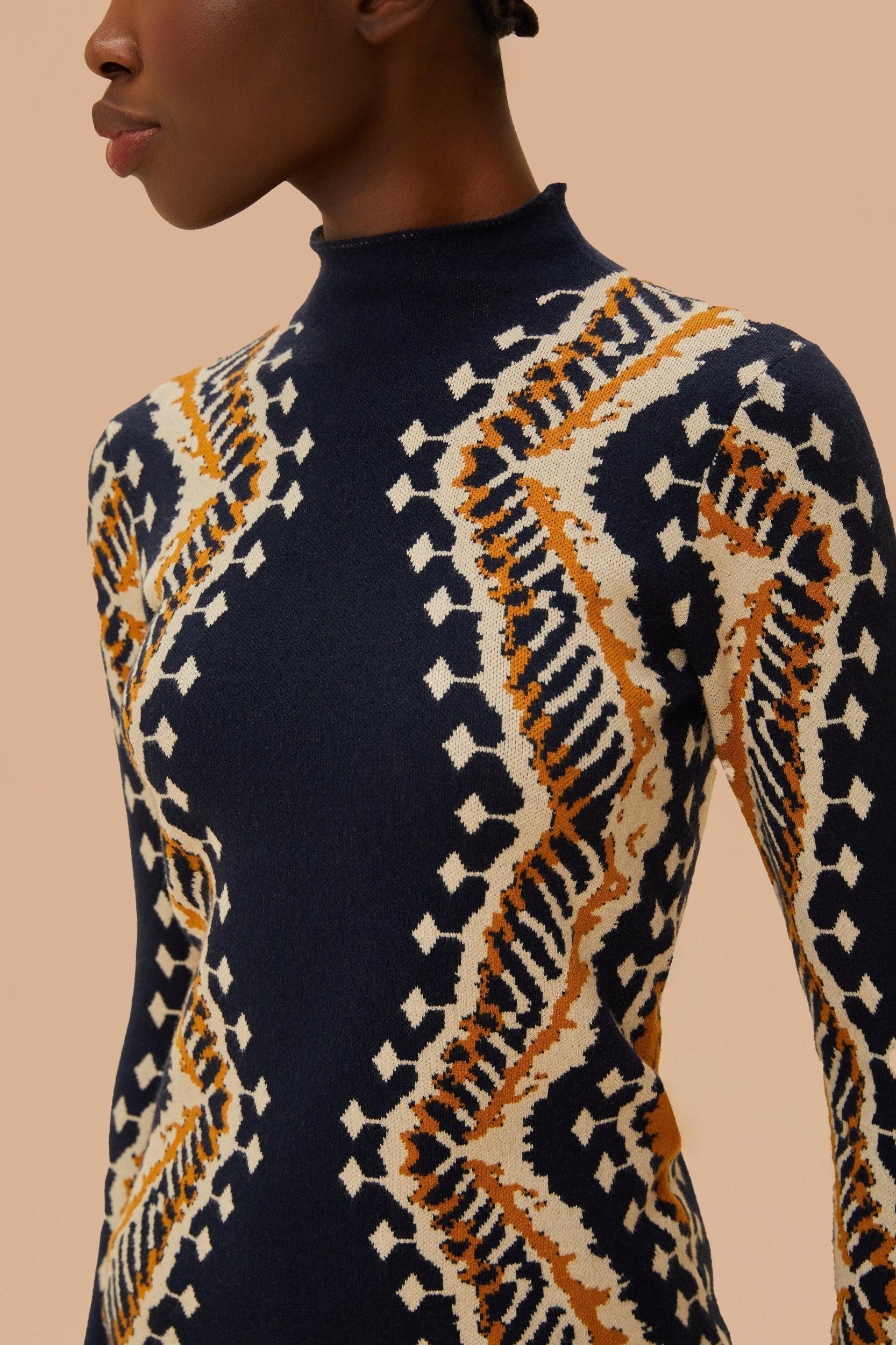 Black Stripes Ikat Long Sleeve Knit Top, STRIPES IKAT / L Product Image