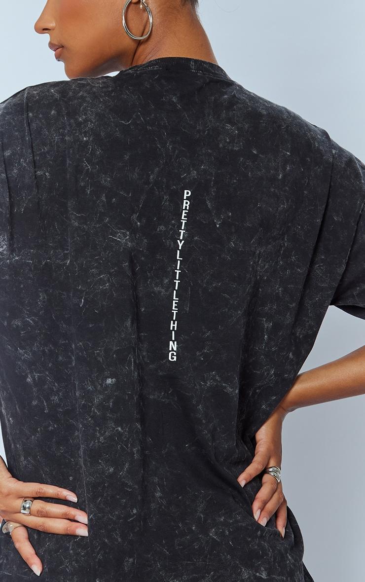 PRETTYLITTLETHING Charcoal Print Washed Oversized T-shirt Product Image
