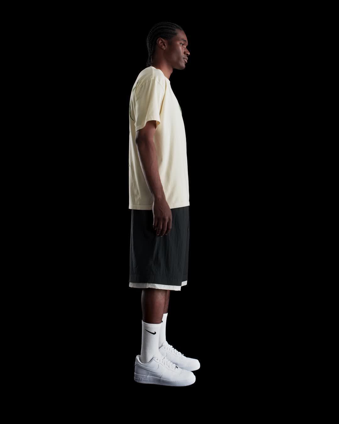 Nike Men's Max90 T-Shirt Product Image