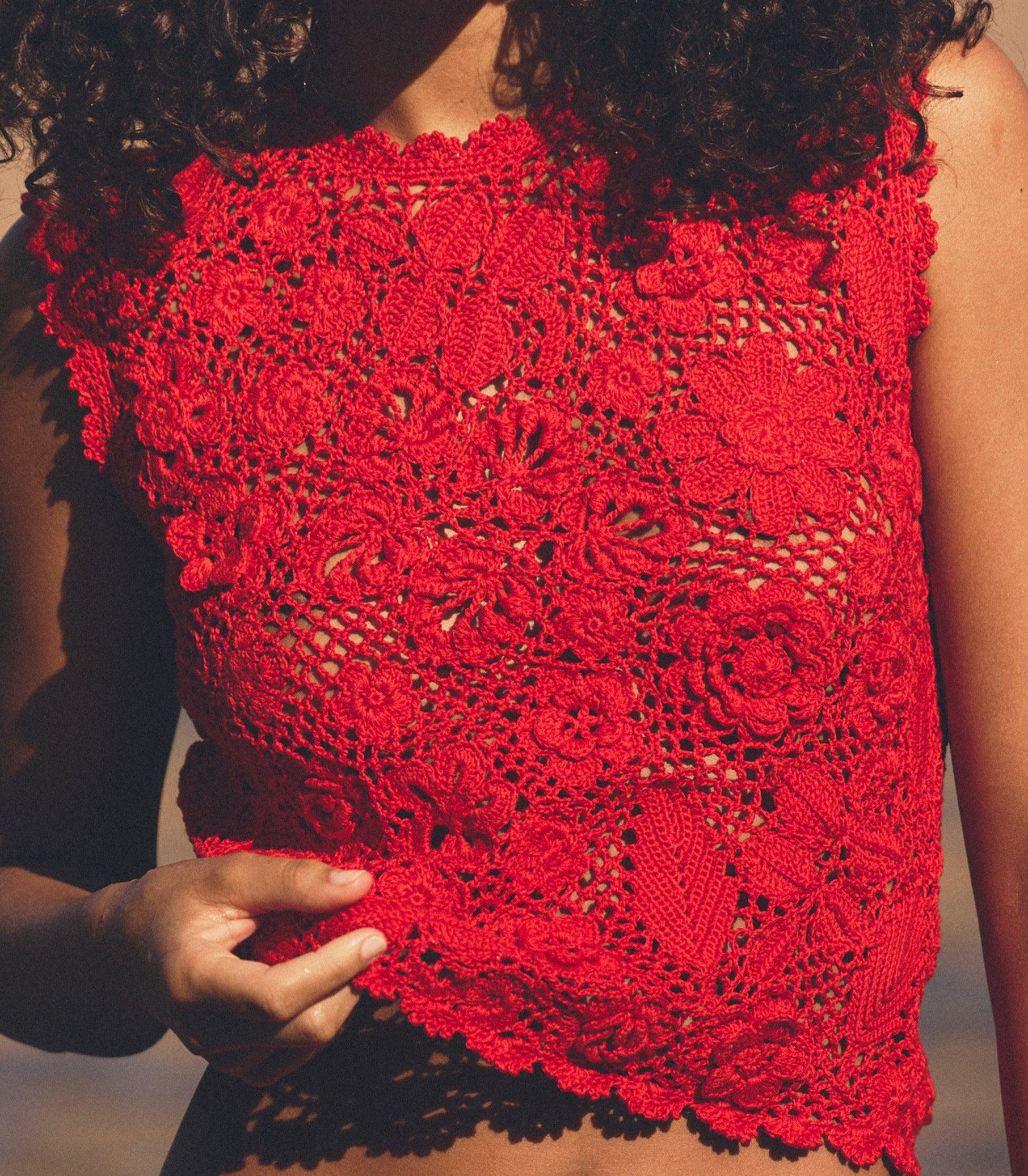 MARCIA TOP -- CARMINE Product Image