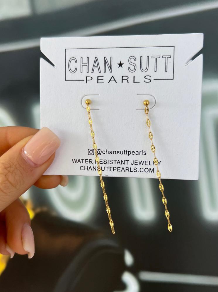 Chansutt Pearls Dainty Chain Earrings Product Image