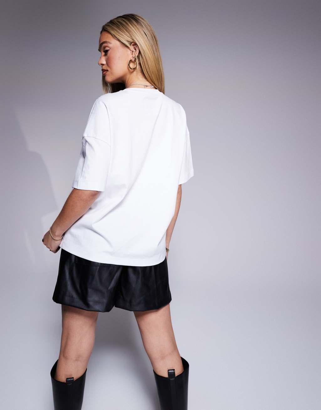 Armani Exchange central logo oversized T-shirt in white Product Image