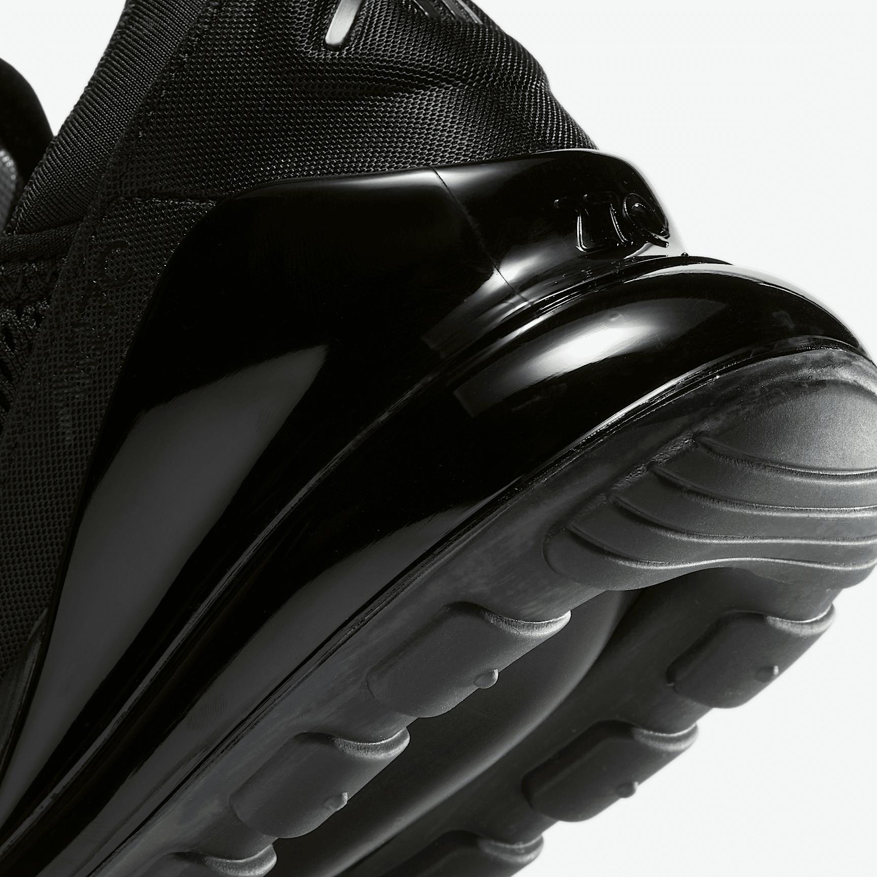 Nike Men's Air Max 270 Shoes Product Image