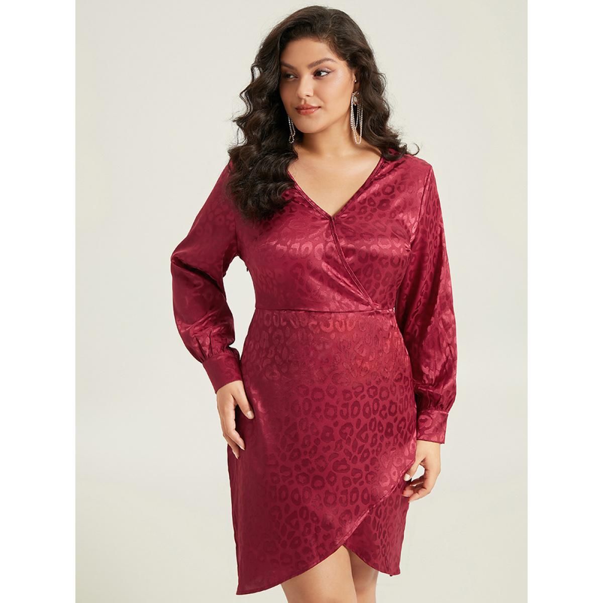 Plus Size Solid V Neck Gathered Wrap Hem Dress Scarlet Women Party Plain V-neck Long Sleeve Curvy Knee Dress BloomChic 14-16/1X Product Image