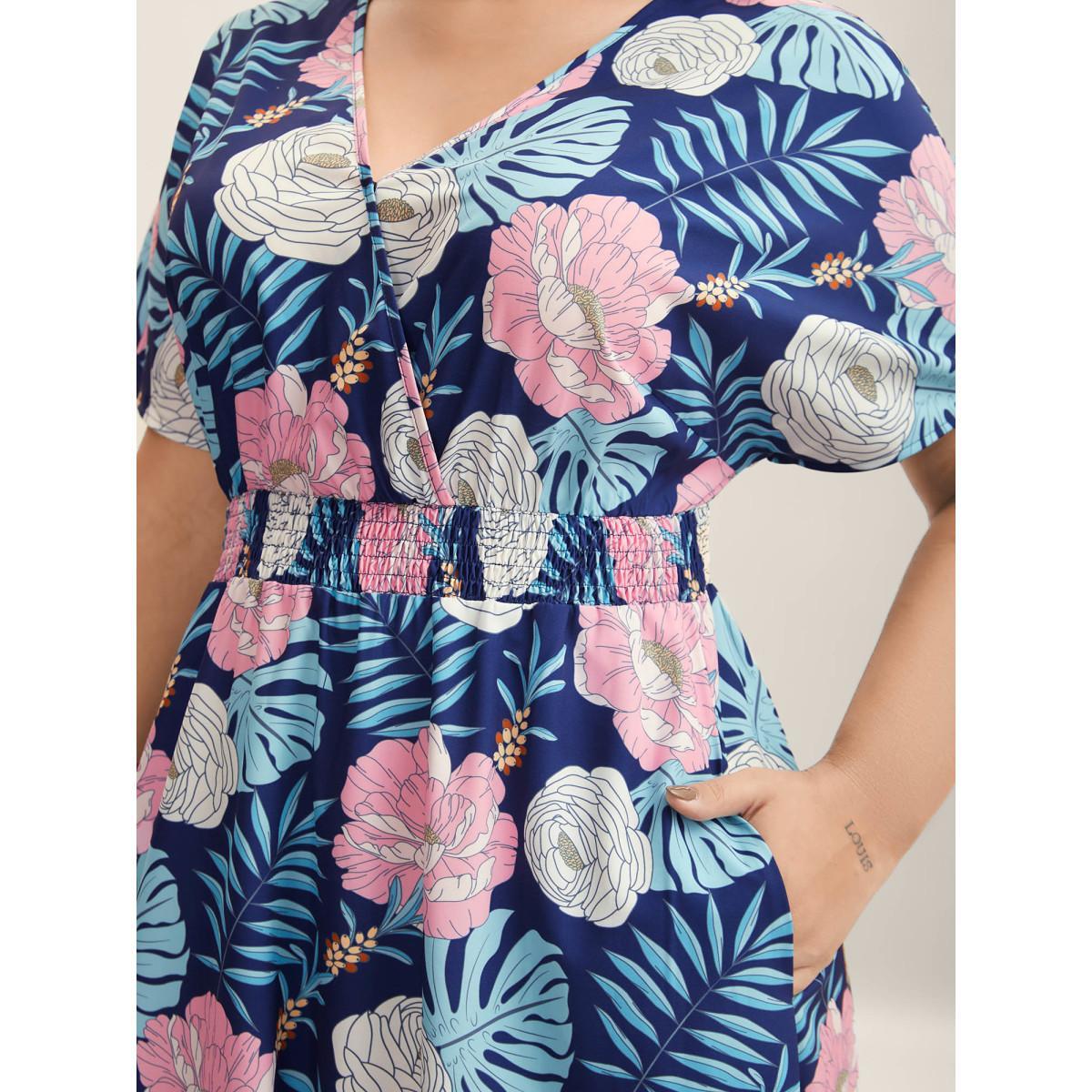 Plus Size Tropical Print Back-Tie Shirred Midi Dress DarkBlue Women Overlap Collar Short sleeve Curvy BloomChic 26/4X Product Image