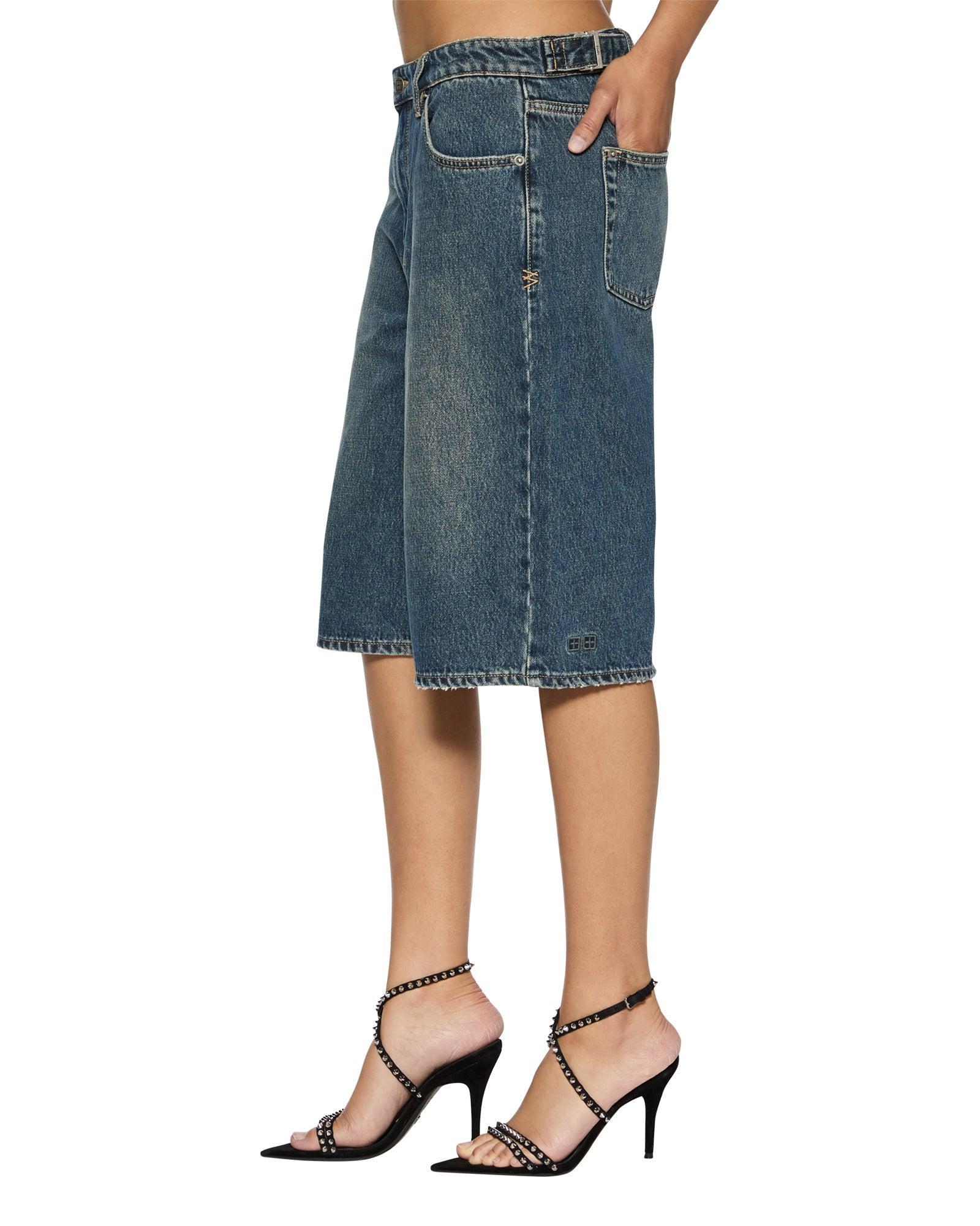 LOW RIDER SHORT SANDSTORM Female Product Image