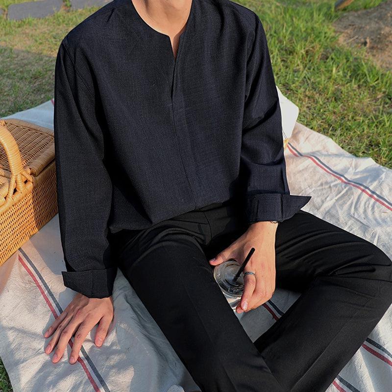 RT No. 826 V-NECK LINEN SHIRT Product Image