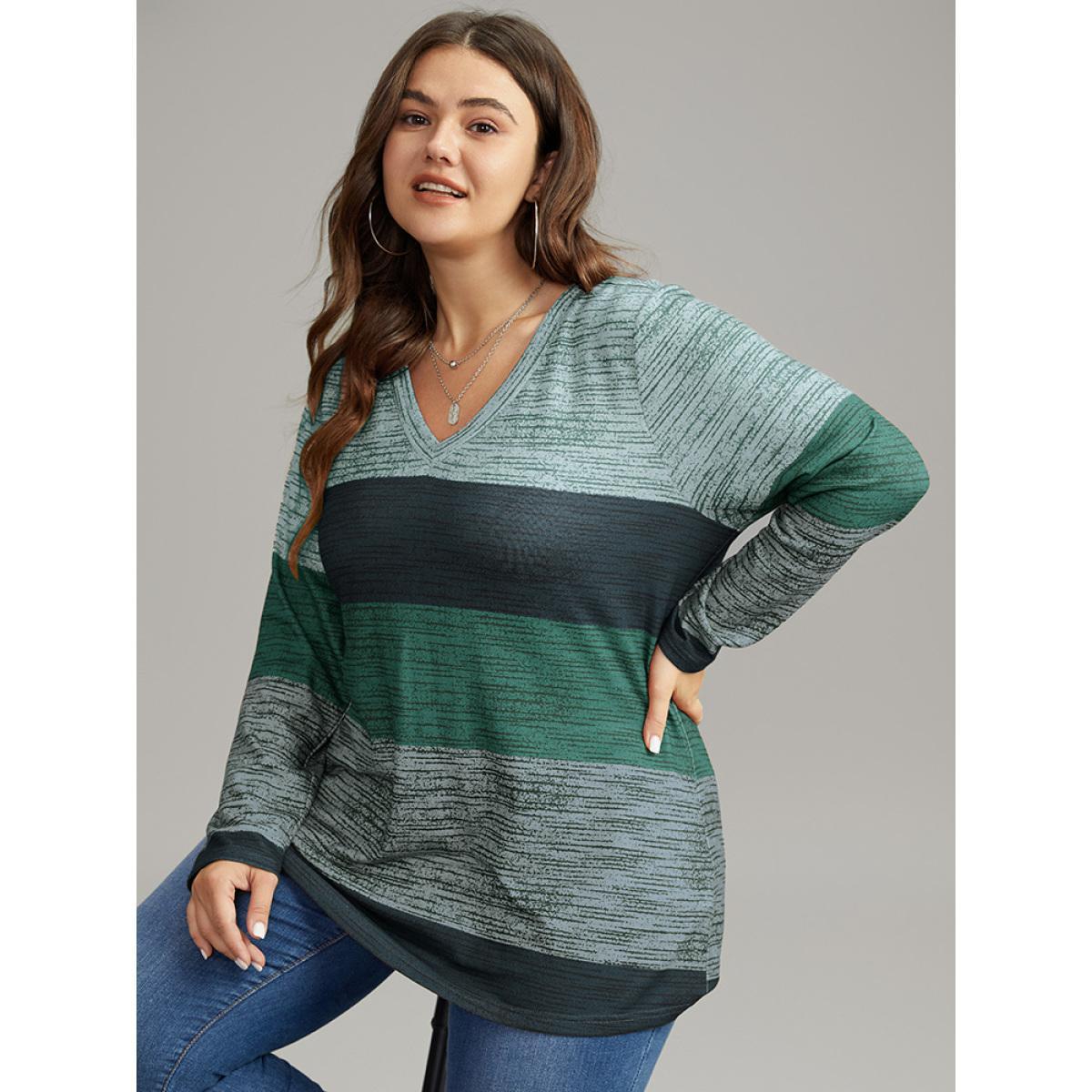Plus Size Striped Colorblock Contrast V Neck T-shirt Green Women Casual Contrast Colorblock V-neck Everyday T-shirts BloomChic 28/5X Product Image
