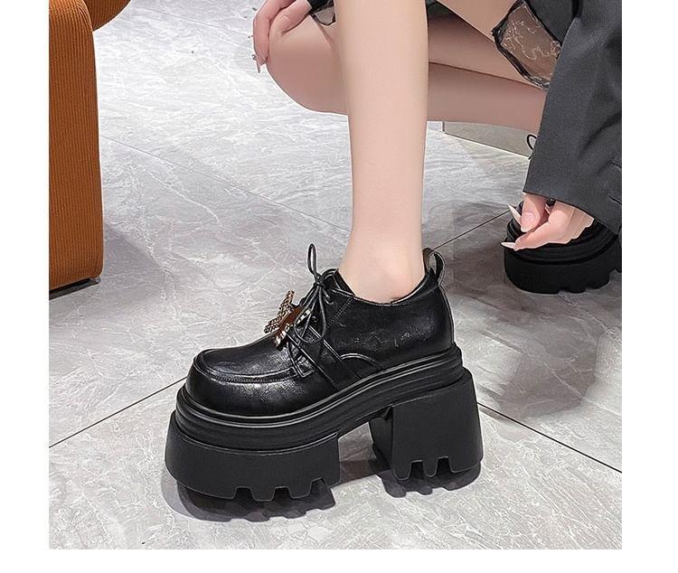 Butterfly Detail Platform Lace Up Oxfords Product Image