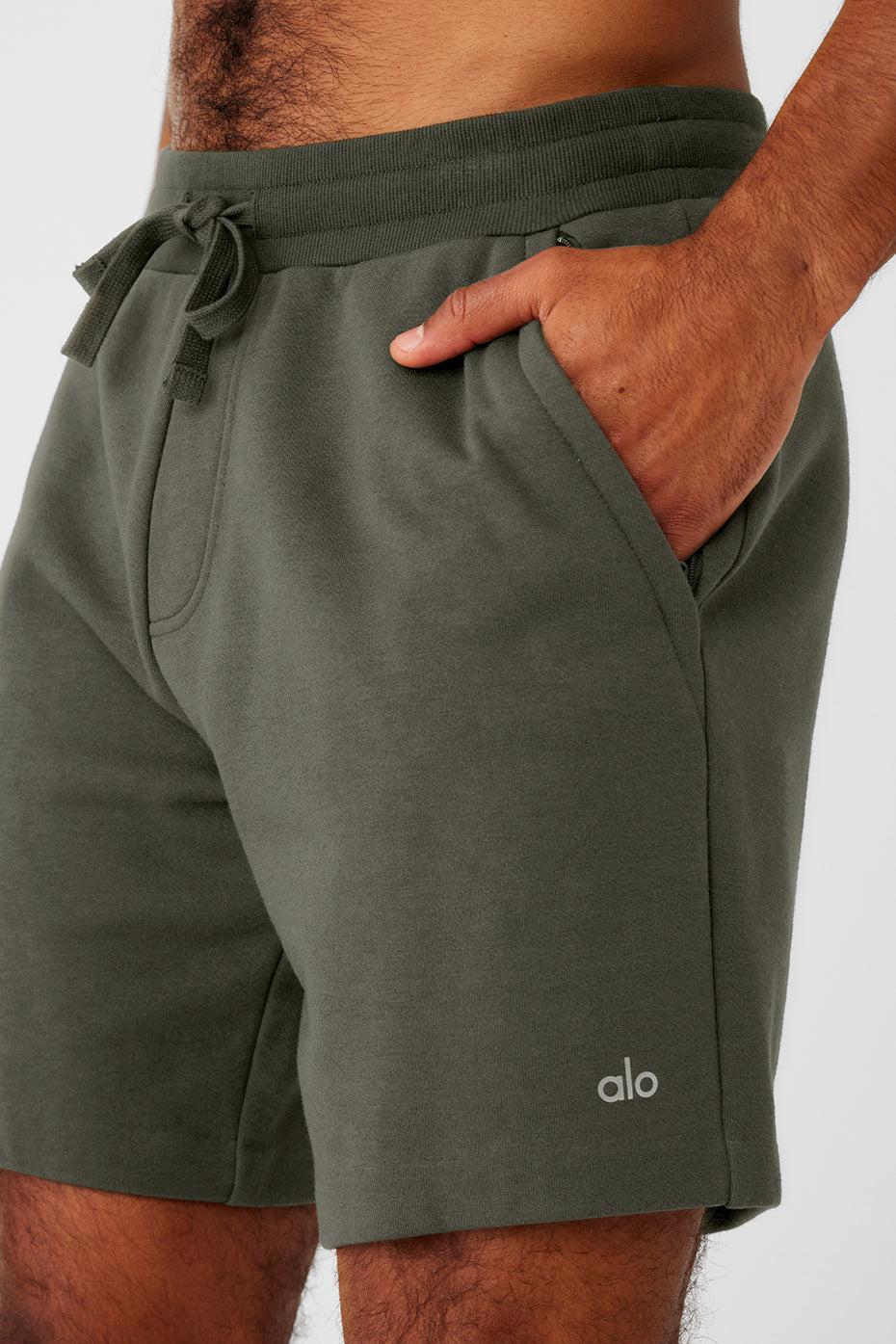 Chill Short - Stealth Green Male Product Image