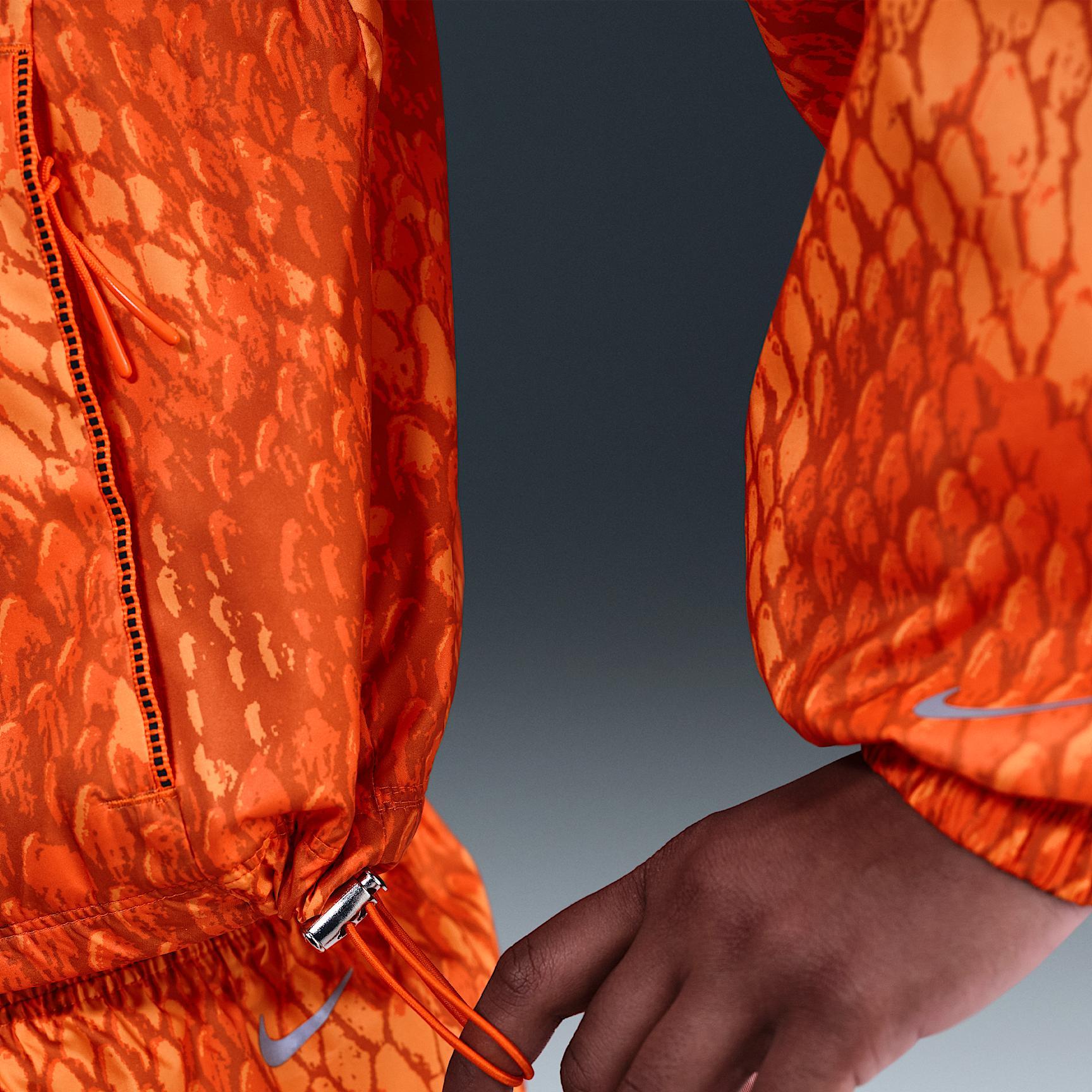 Kobe Women's Lightweight Woven Jacket Product Image