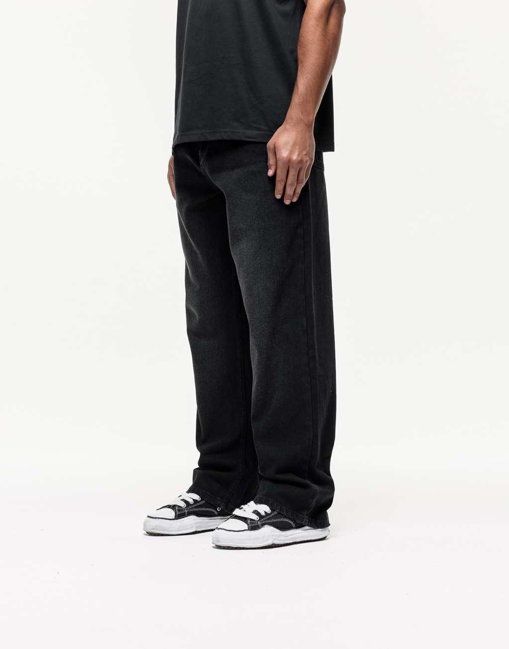 Good For Nothing straight leg jeans in black wash  Product Image