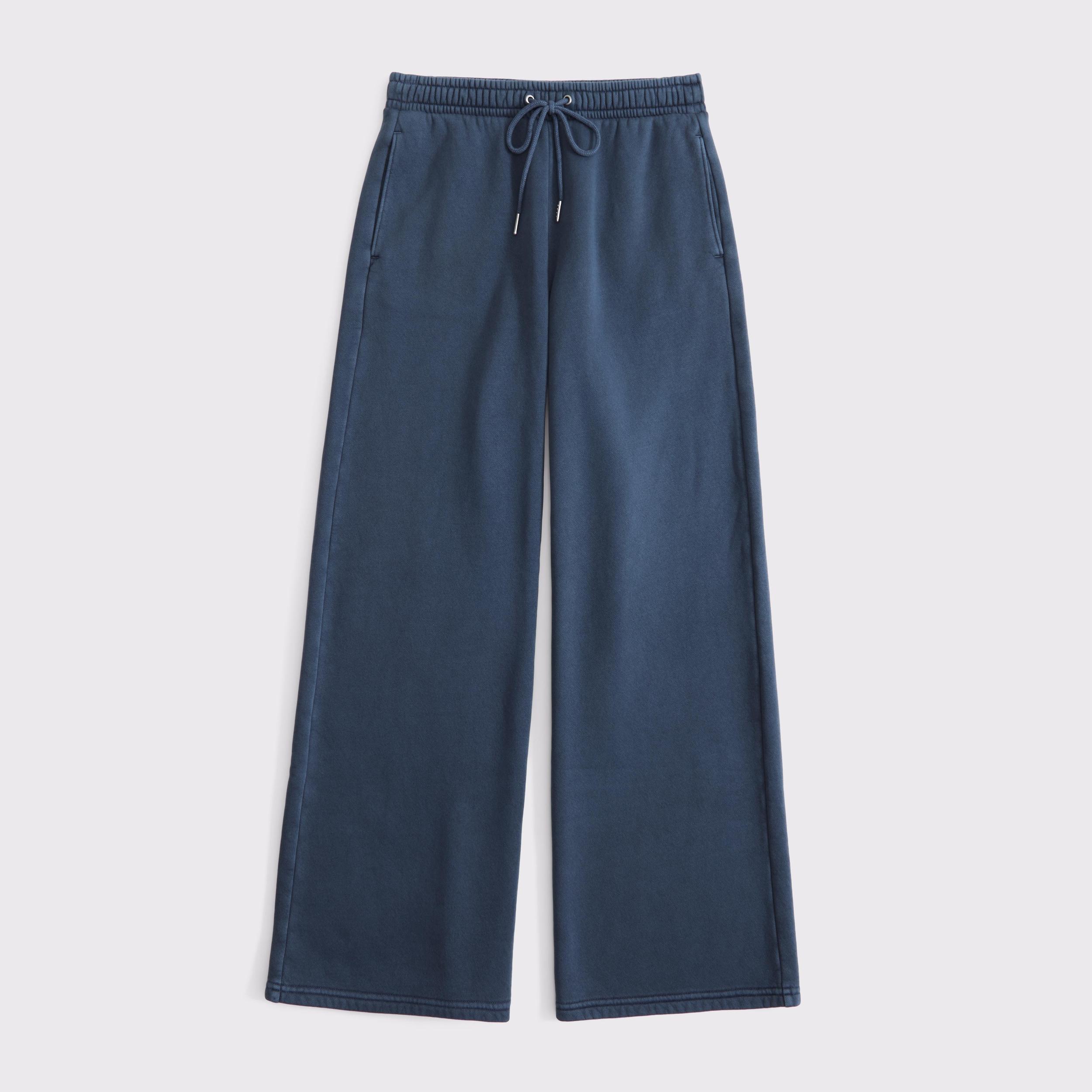 Essential Sunday Wide Leg Sweatpant Product Image
