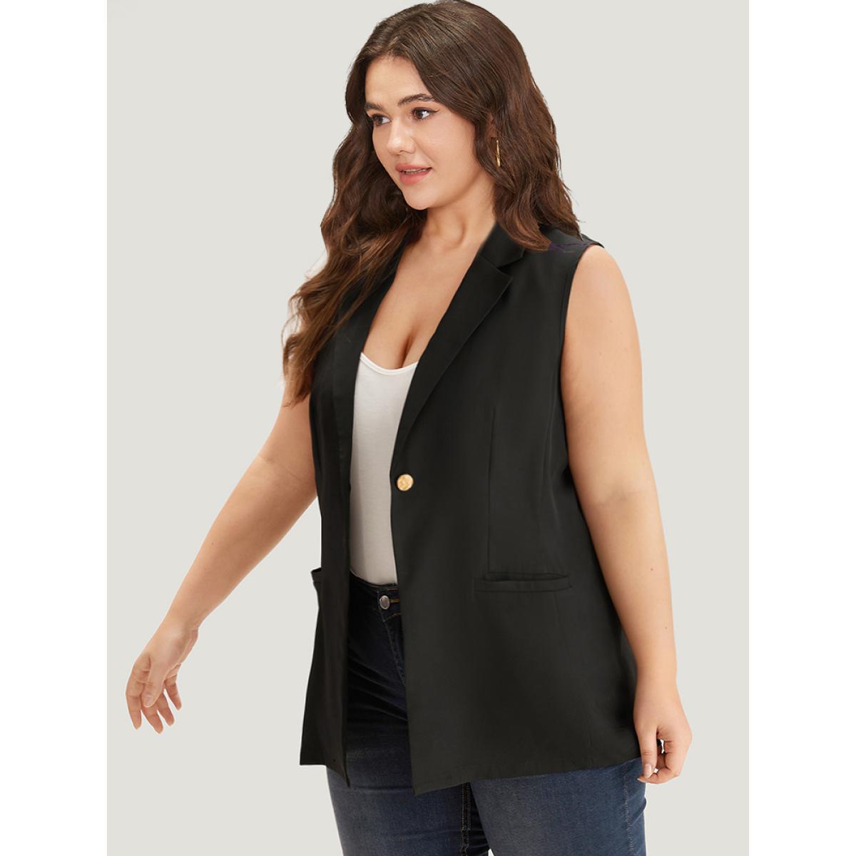 Plus Size Plain Buckle Detail Lapel Collar Pocket Sleeveless Blazer Black Women Work Plain Plain Sleeveless Sleeveless Lapel Collar 18-20/2X Pocket Workwear Essentials Blazers BloomChic Product Image