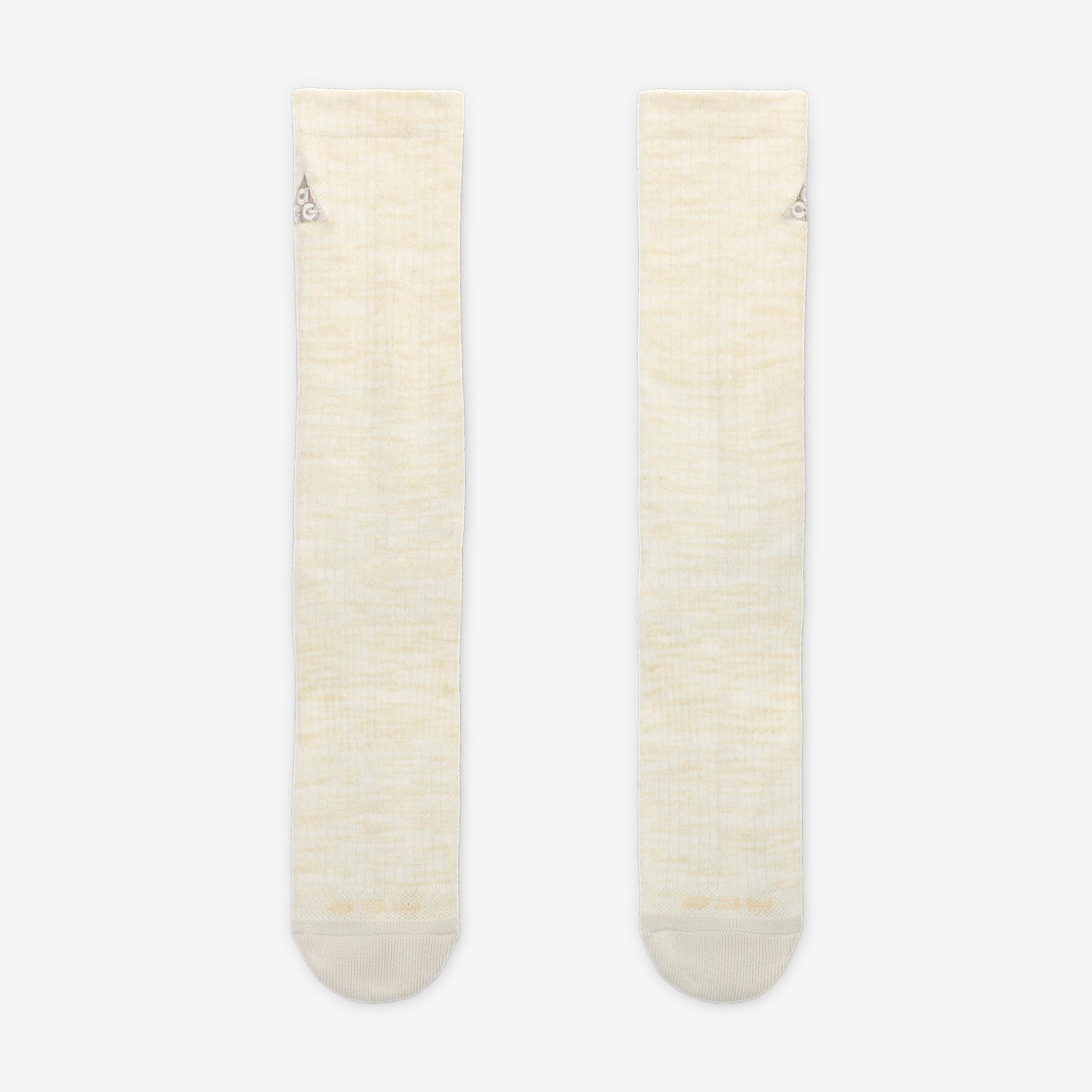 Nike ACG Everyday Cushioned Crew Socks (1 Pair) Product Image