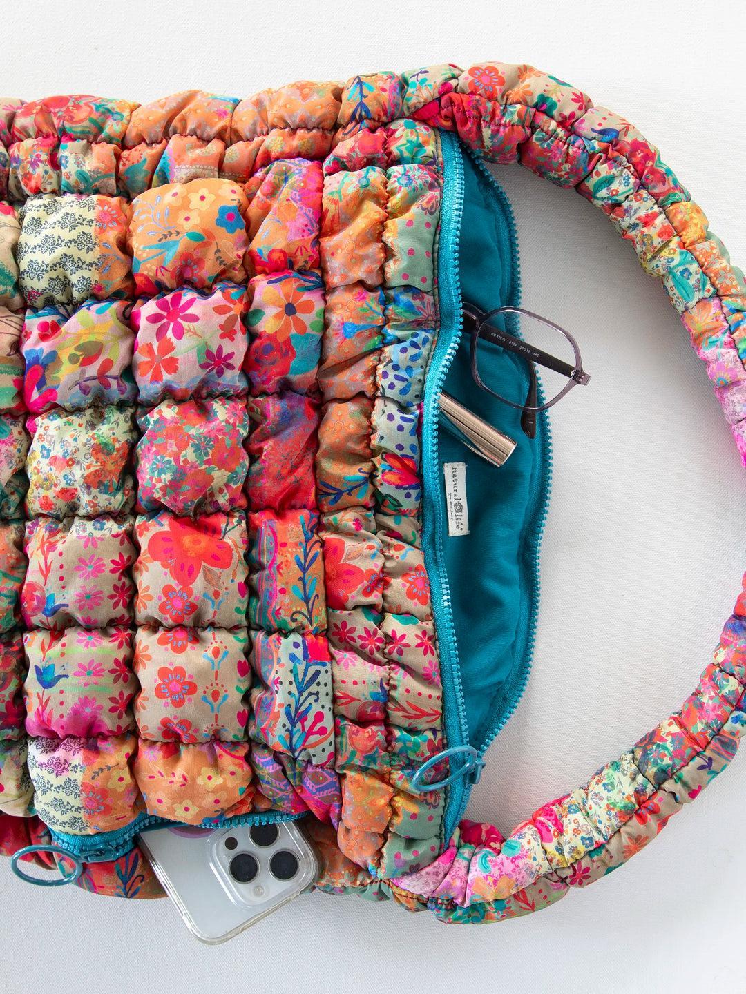 Puffy Fit-It-All Bag Product Image