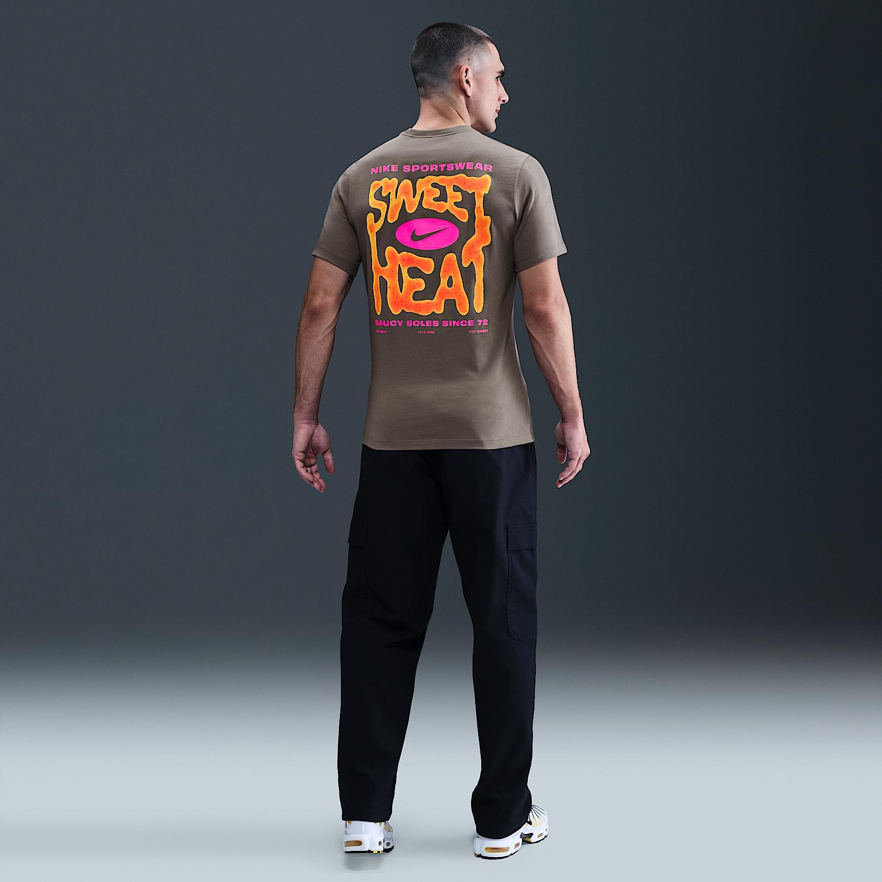 Nike Sportswear T-Shirt Product Image