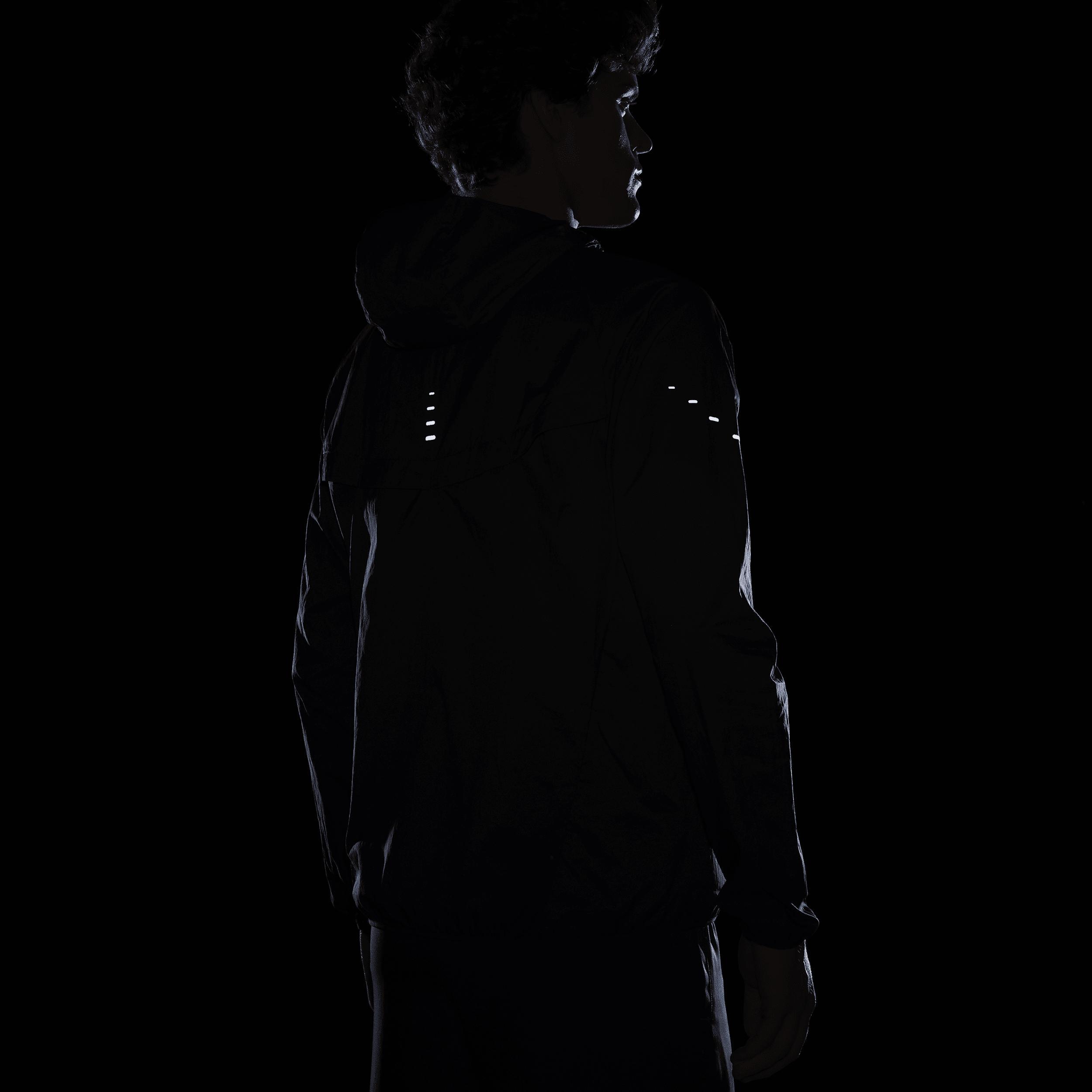 Nike Men's Stride Repel UV Running Jacket Product Image