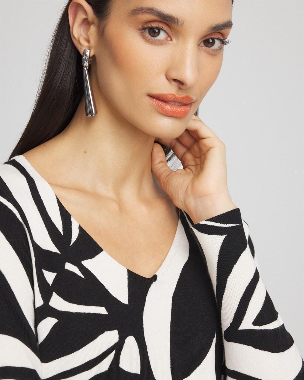 Abstract Print V-Neck Pullover Sweater Product Image
