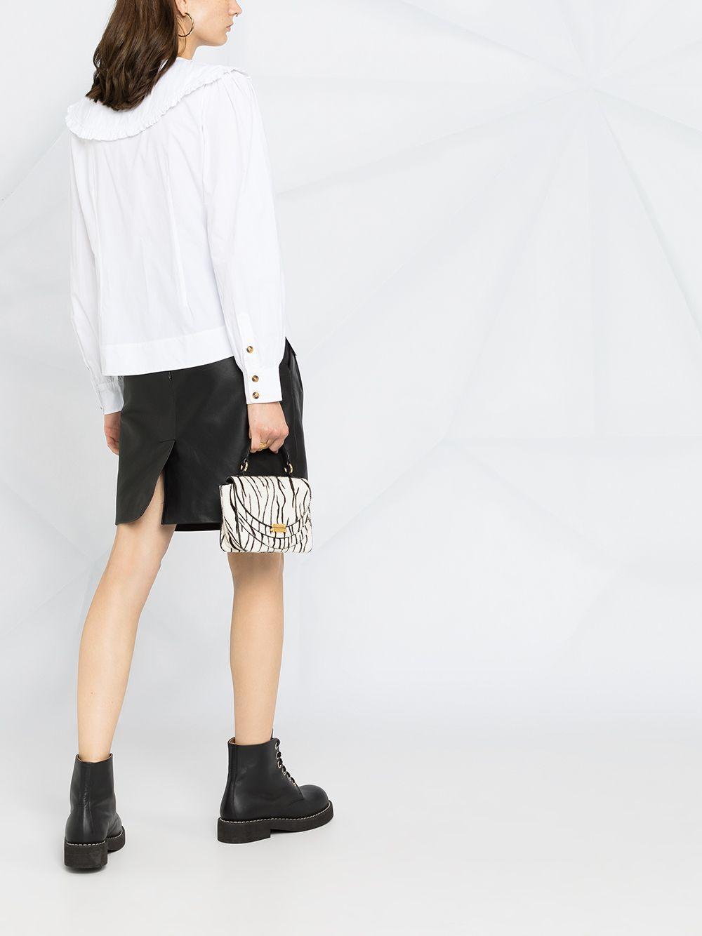 oversized-collar buttoned blouse Product Image