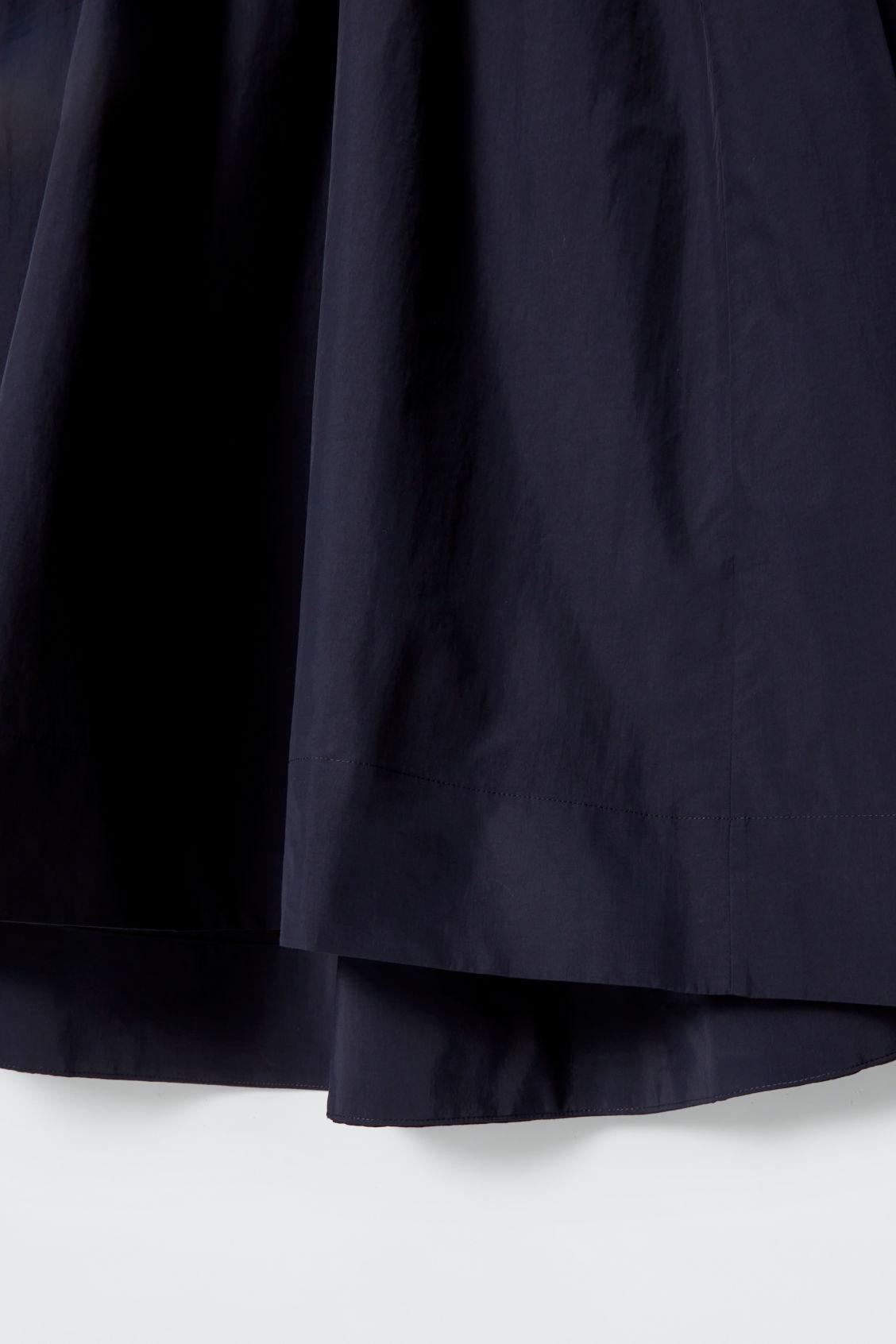 VOLUMINOUS SLEEVELESS MIDI DRESS Product Image