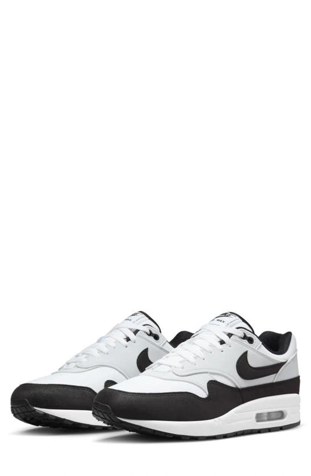 Nike Men's Air Max 1 Shoes Product Image