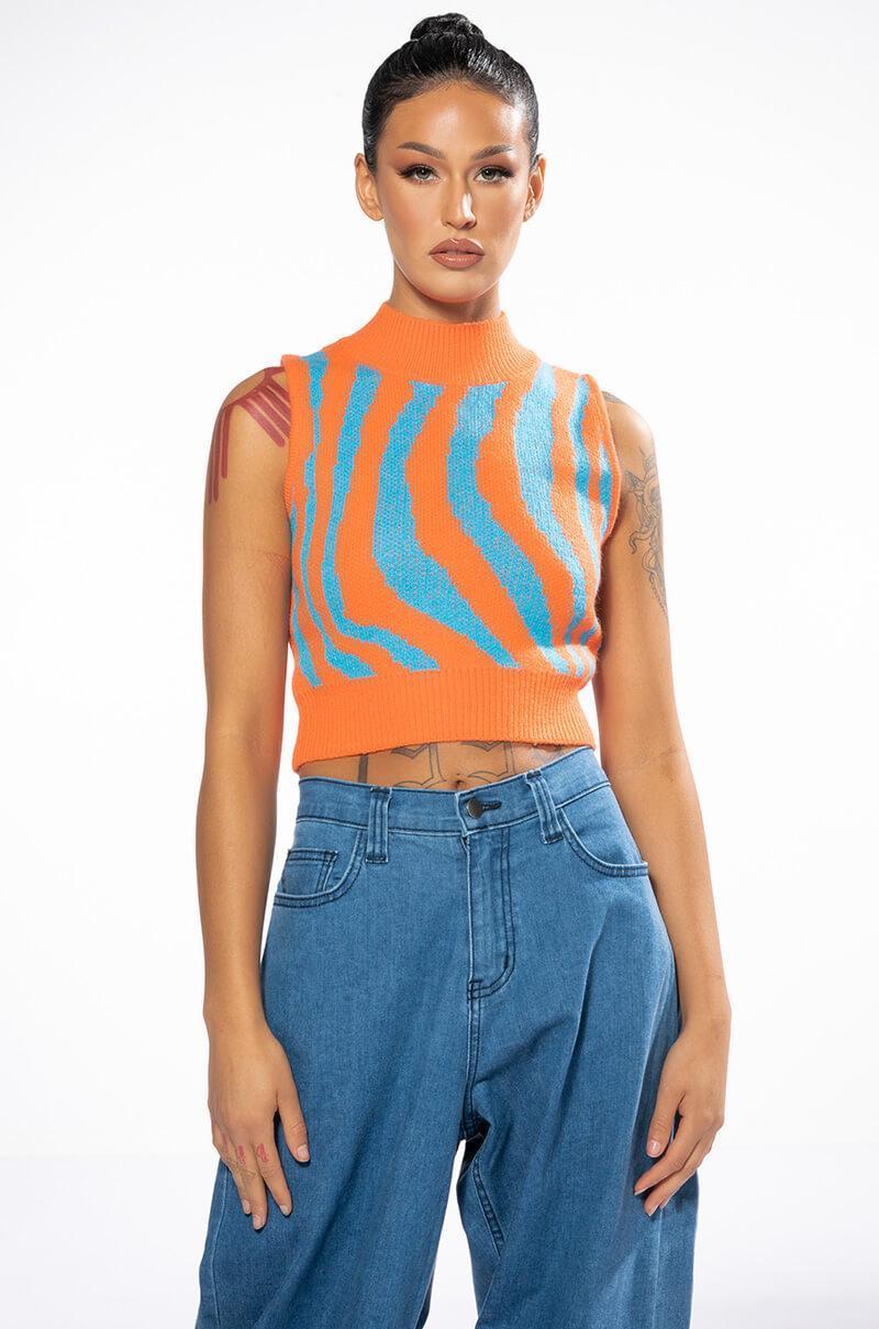 EYE OF THE TIGER SLEEVELESS SWEATER Product Image