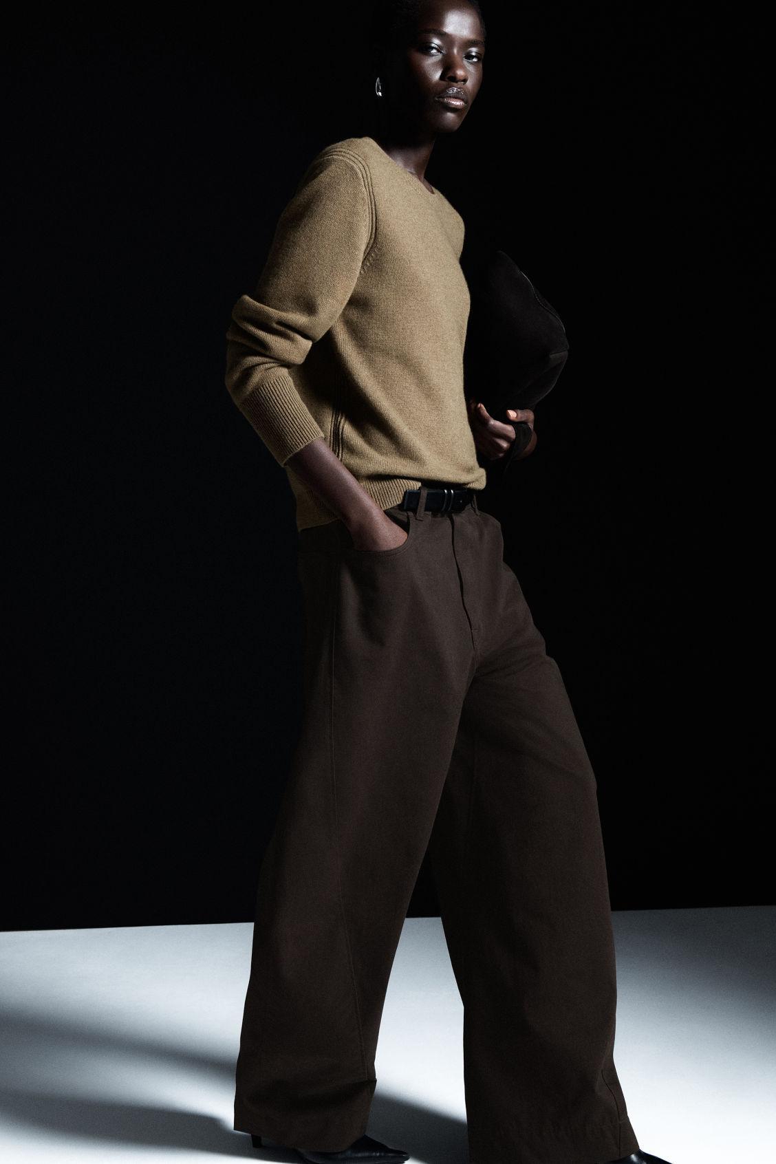 PURE CASHMERE SWEATER Product Image