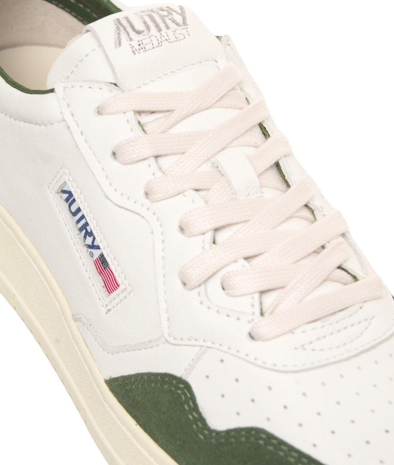 Sneakers 'Medalist Low' Product Image