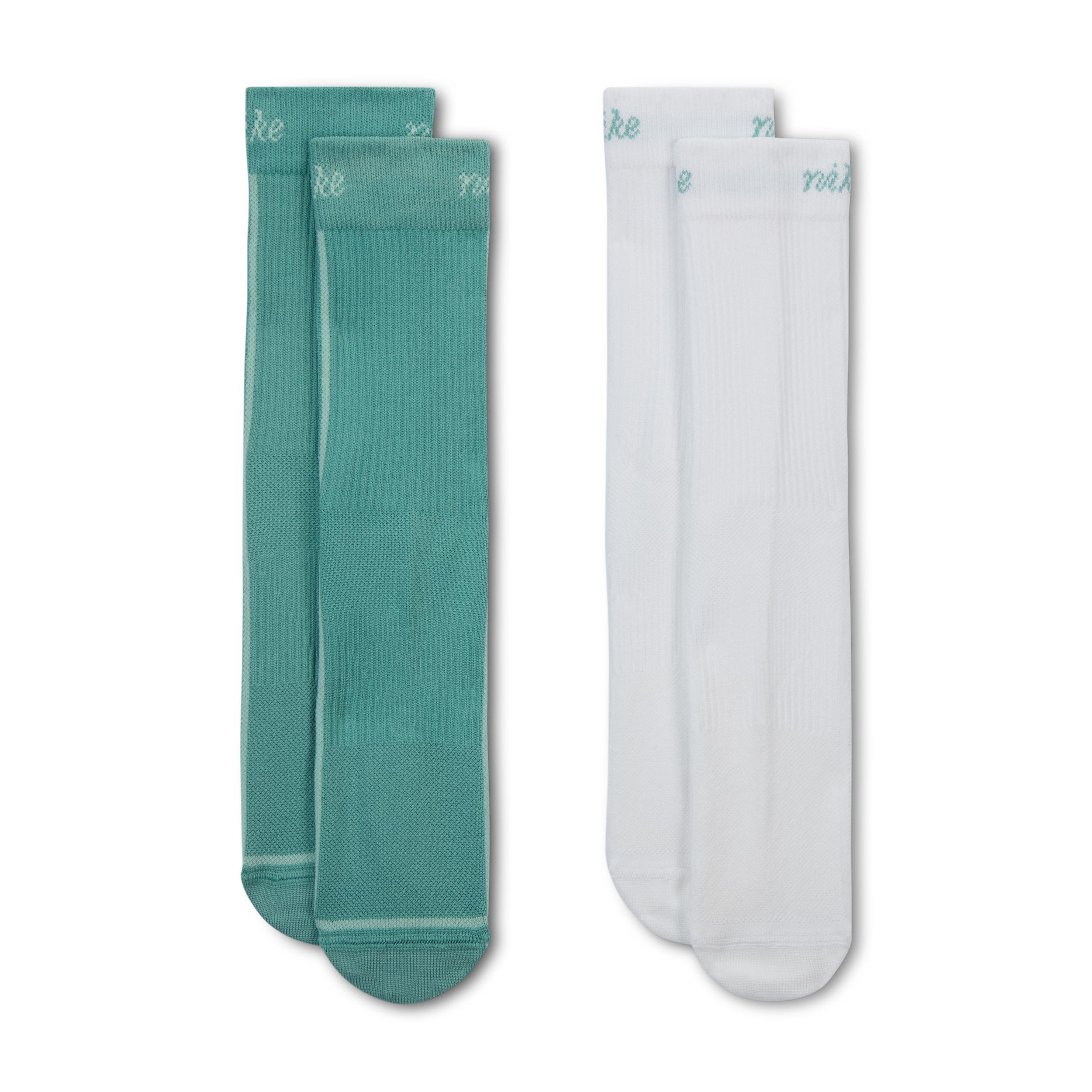 Nike Women's Everyday Plus Lightweight Crew Socks (2-Pair) Product Image
