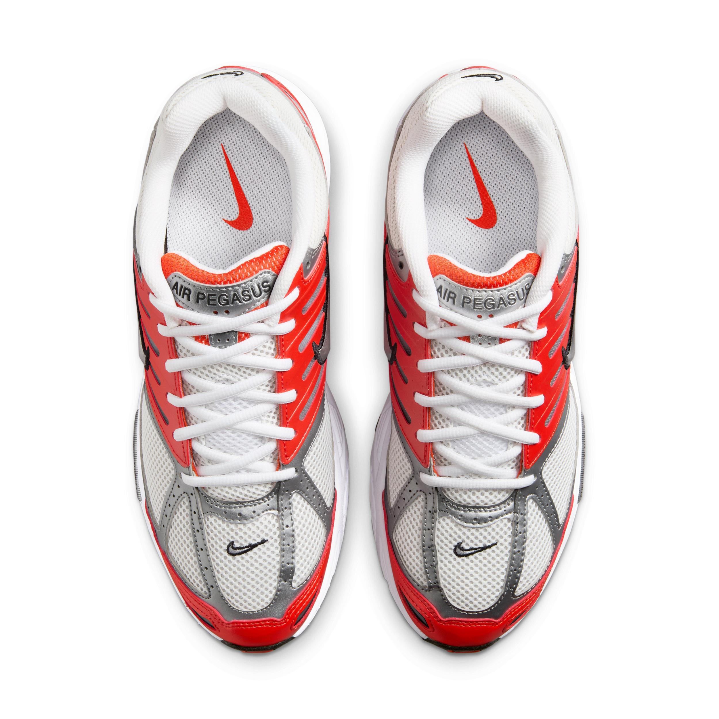 Nike Mens Air Pegasus 2005 Casual Shoes Product Image