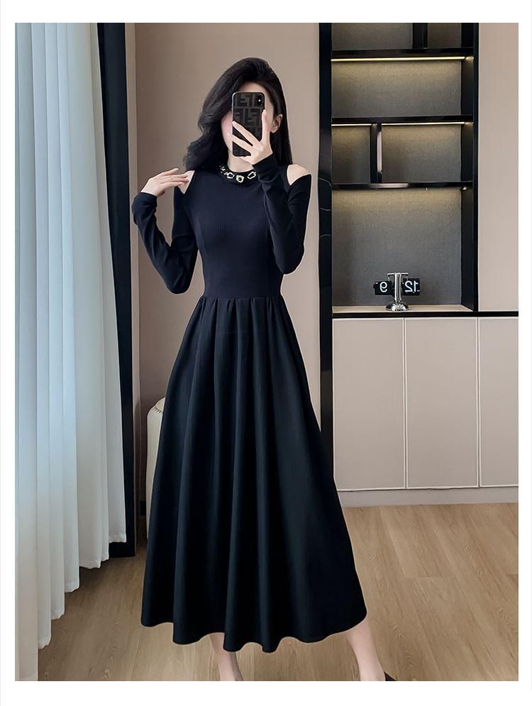 Long-Sleeve Mock Neck Cold Shoulder Plain Midi A-Line Dress Product Image