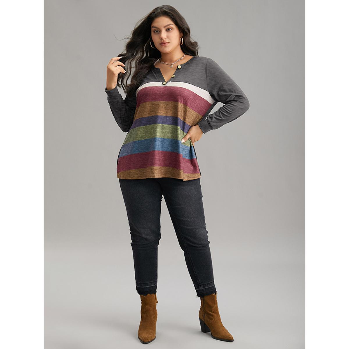 Plus Size Colorblock Contrast Notched Button Detail T-shirt Gray Women Casual Contrast Striped Notched collar Dailywear T-shirts BloomChic 26/4X Product Image